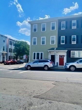 499-501 Sumner St, East Boston