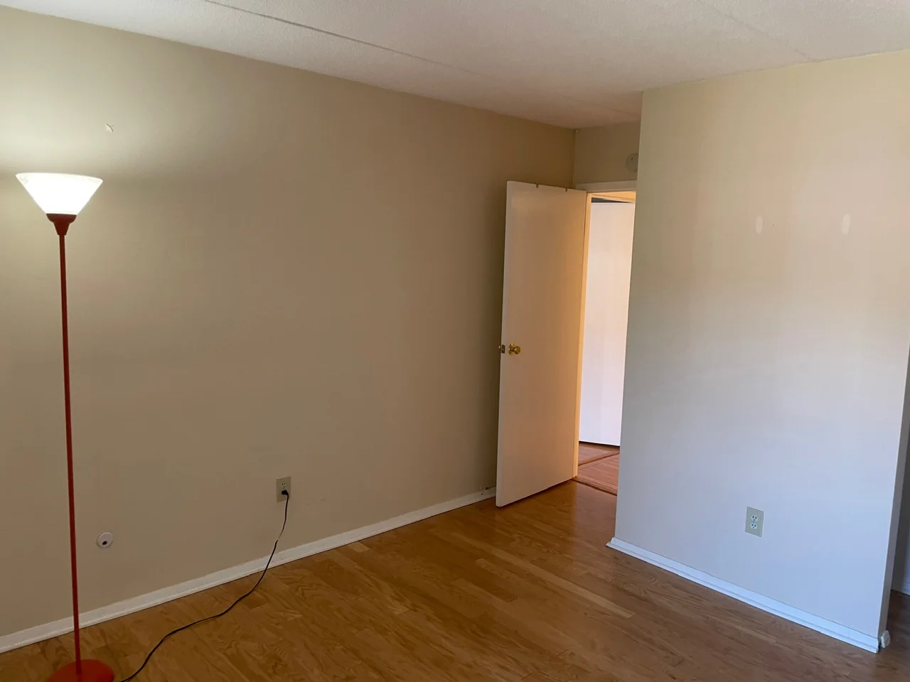56 Broadlawn Park, Chestnut Hill