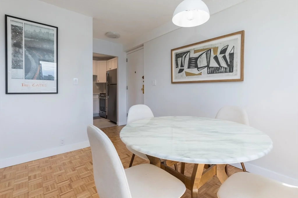 19 Winchester St, Coolidge Corner