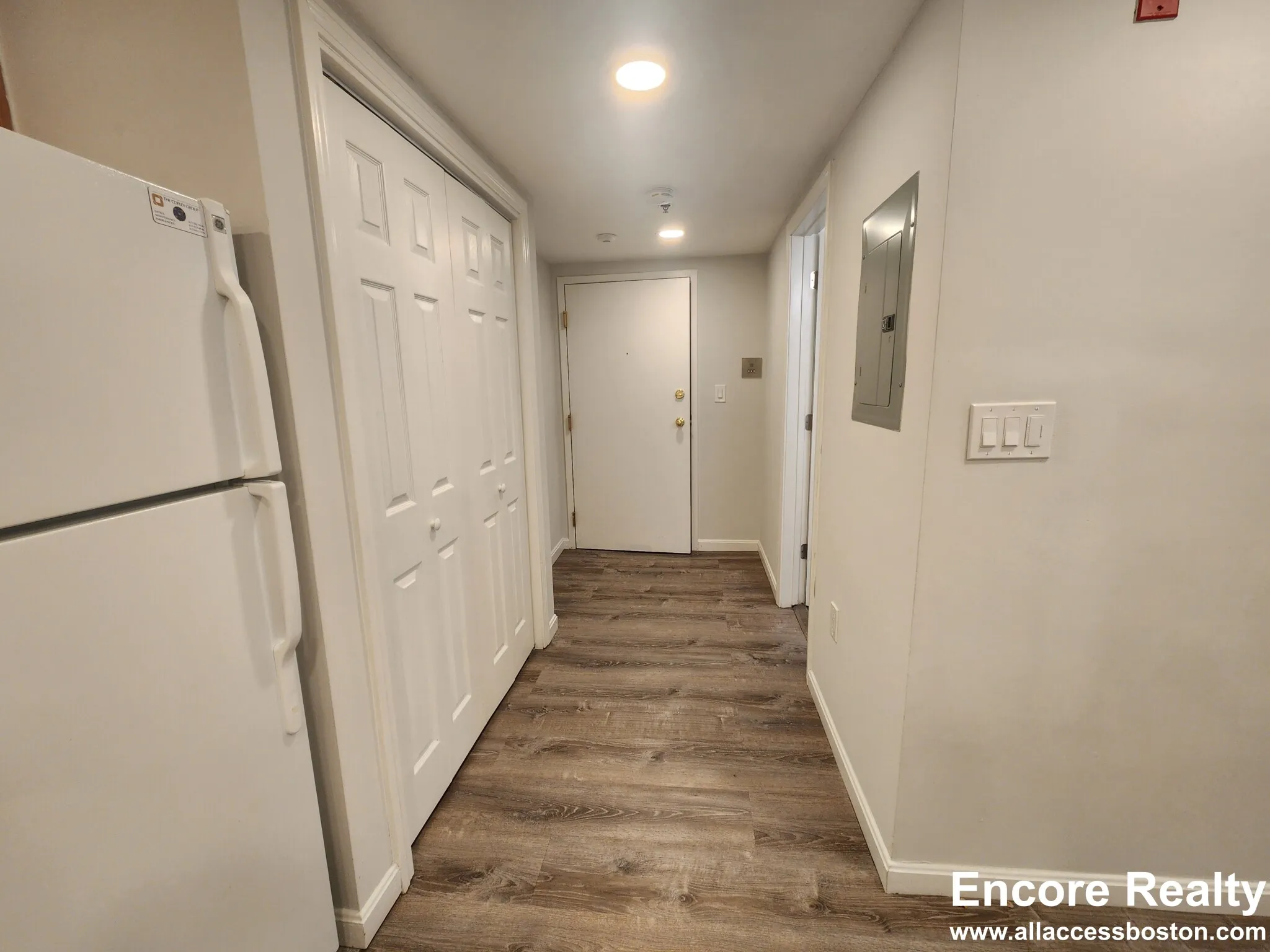 24 Queensberry St, Fenway