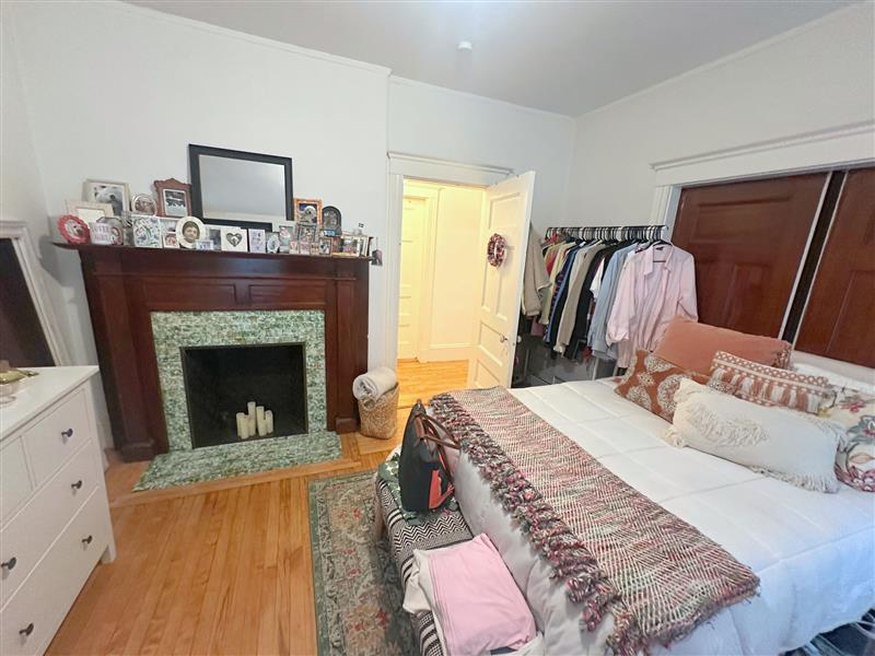 22 Upland Rd, Neighborhood Nine