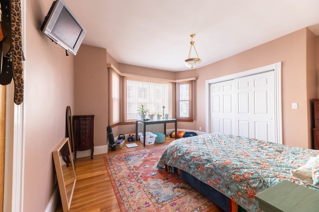 202 Washington St, Somerville