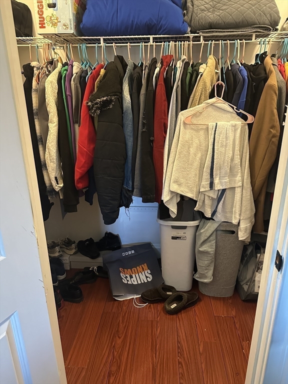 100 Rosewood Dr, Stoughton