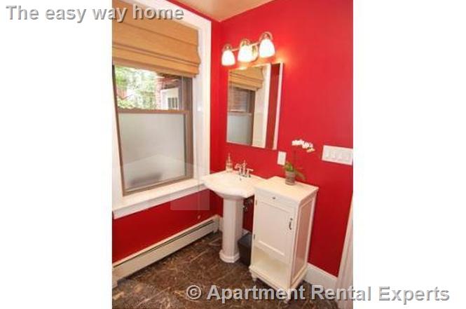 268 River St, Central Square