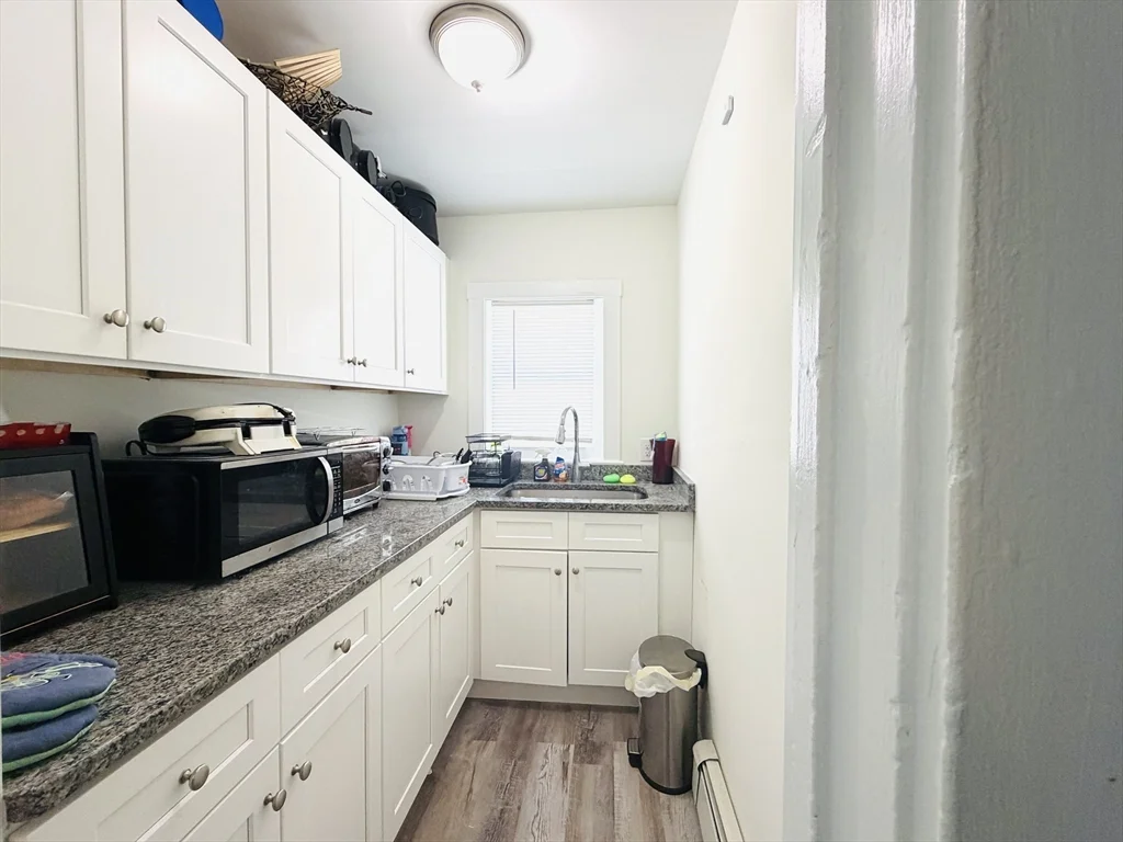 579 Bay St, Taunton