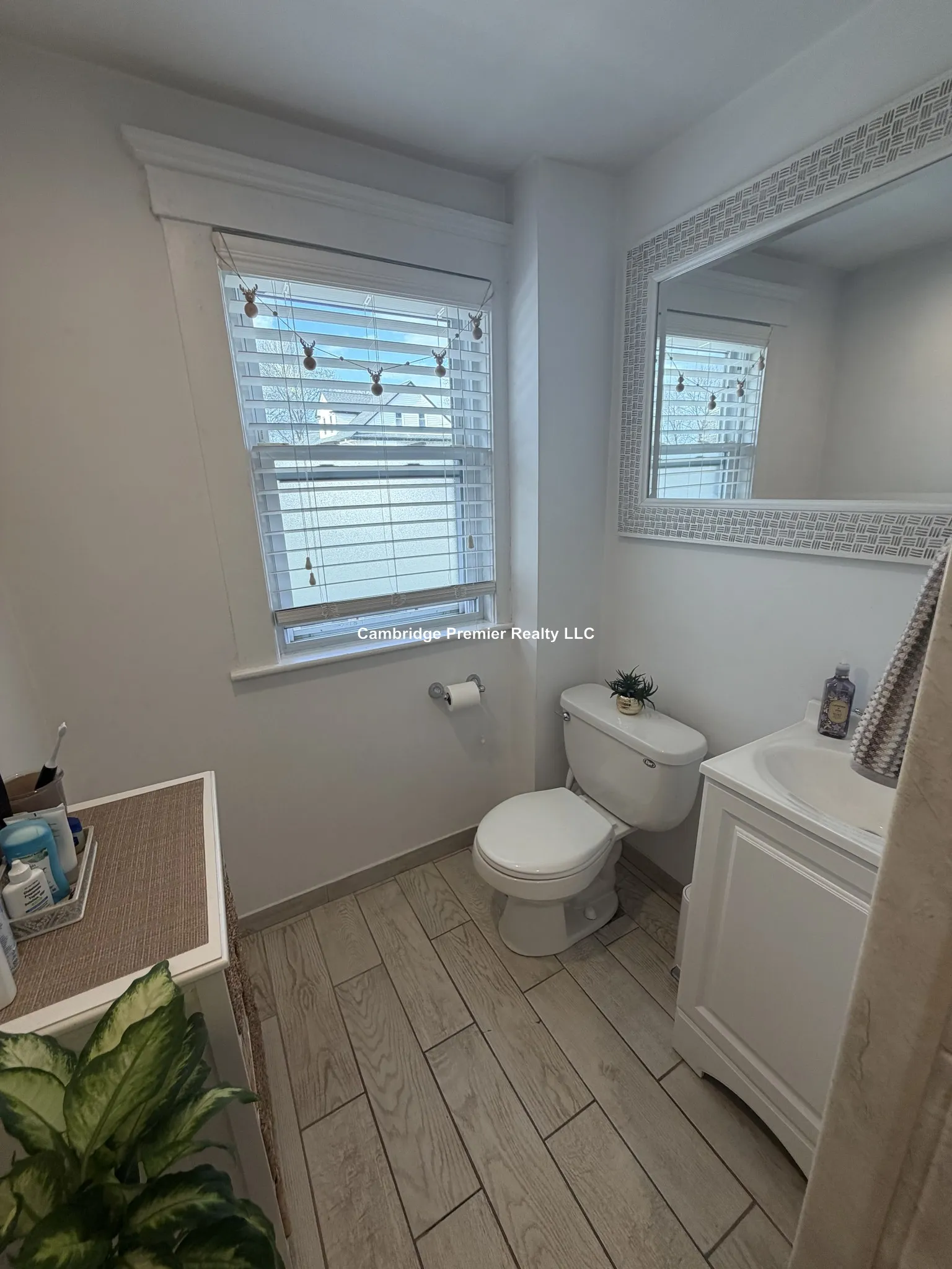 538 Main St, Stoneham