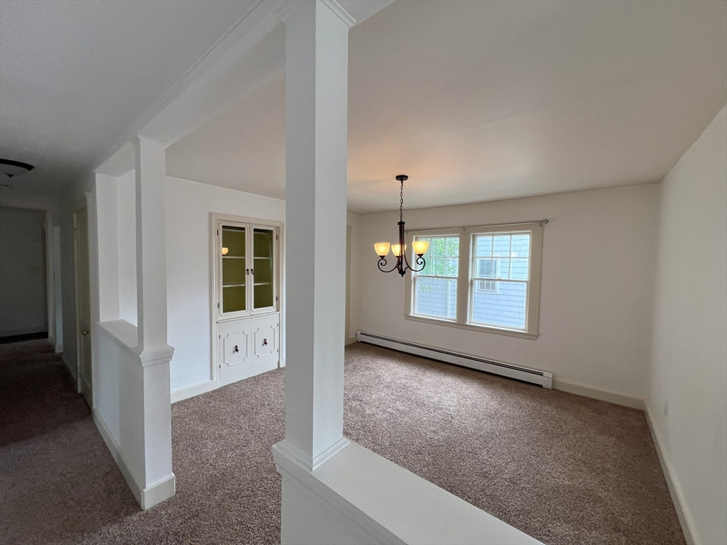 17 Maple St, Auburndale