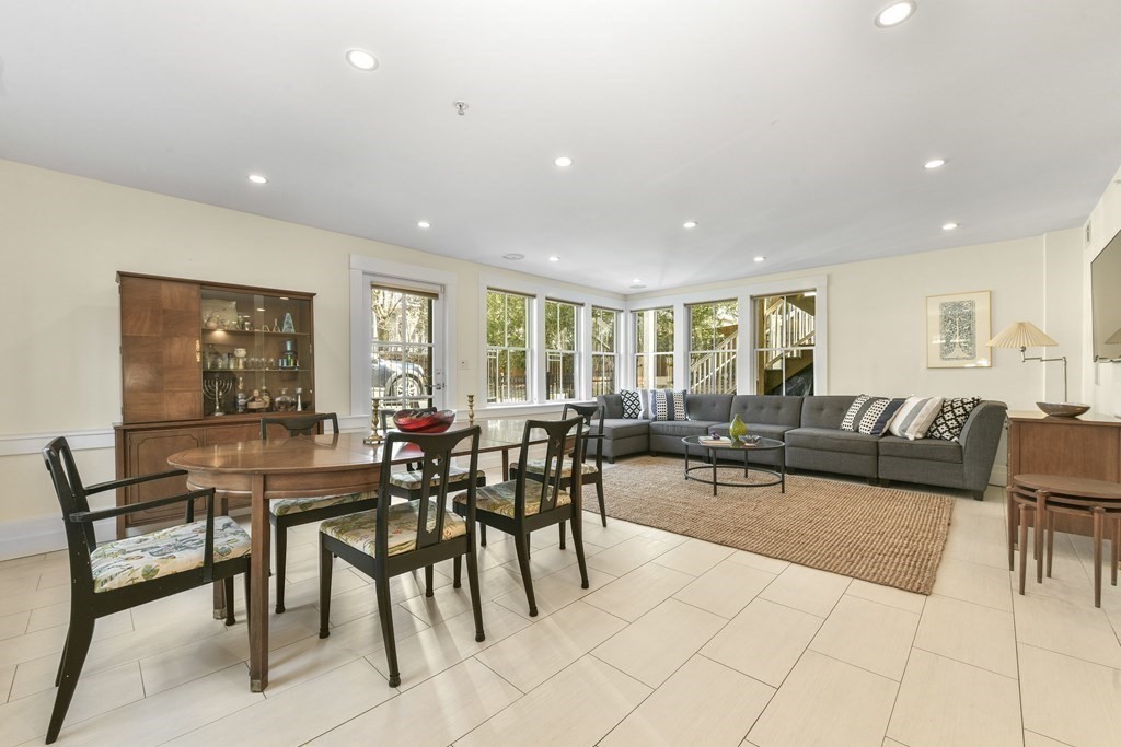 408R Putnam Ave, Cambridgeport