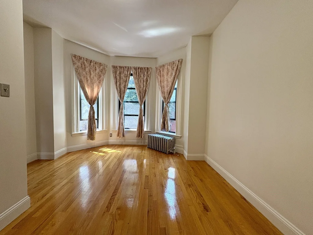 49 Dwight St, South End