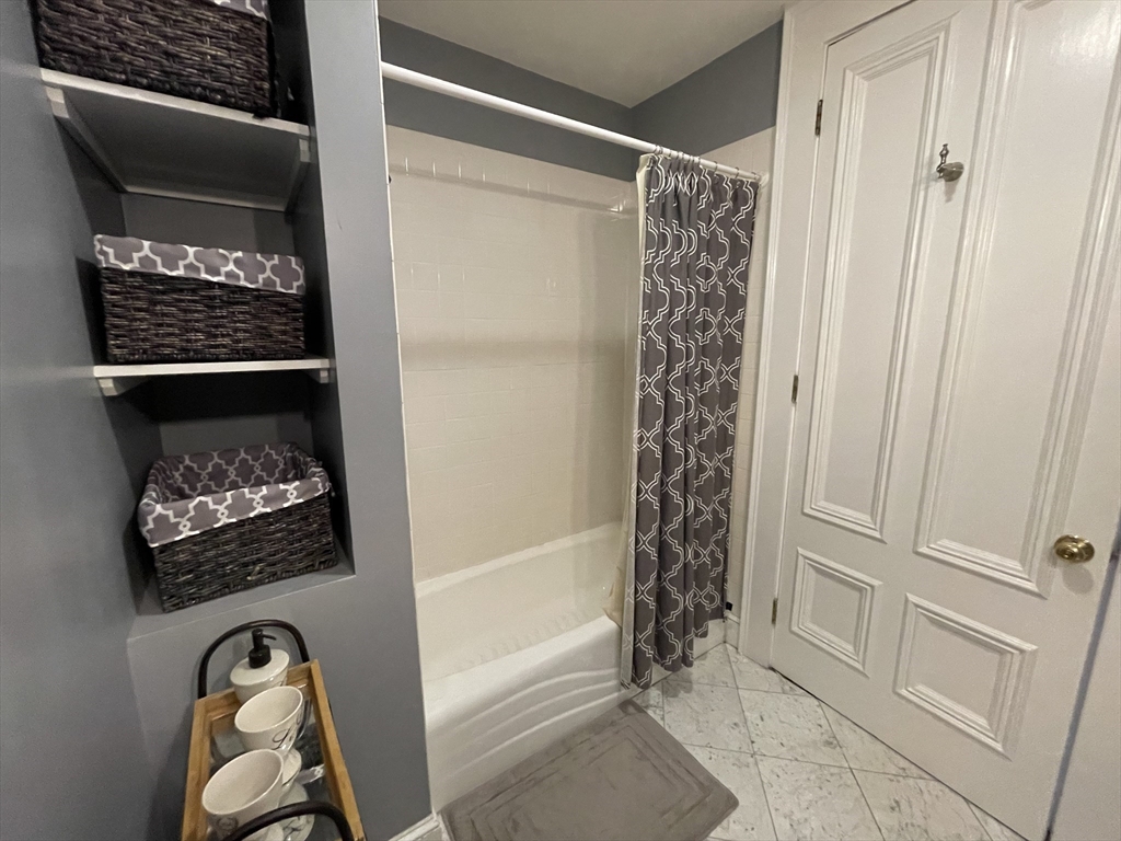 105 Beacon St, Back Bay