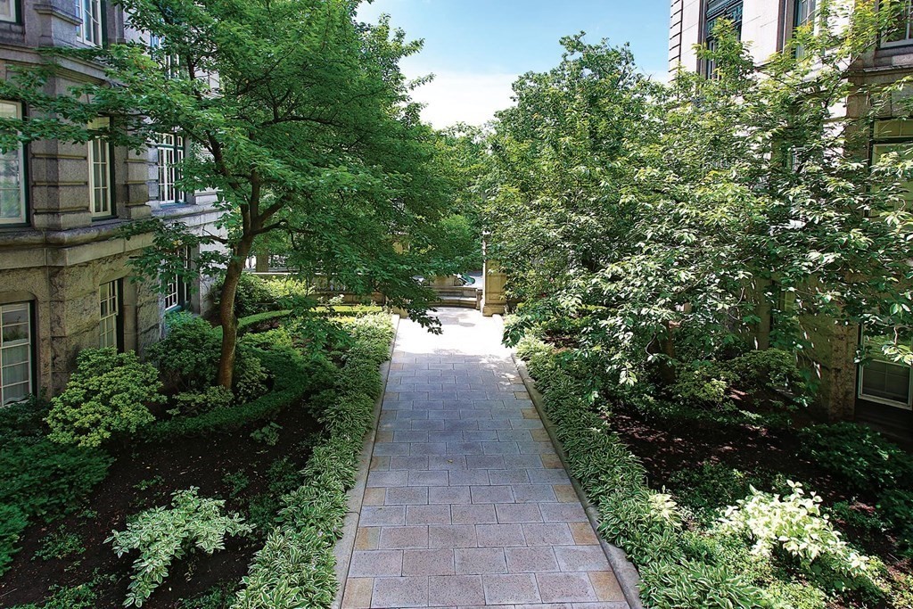 1514 Beacon St, Corey Hill