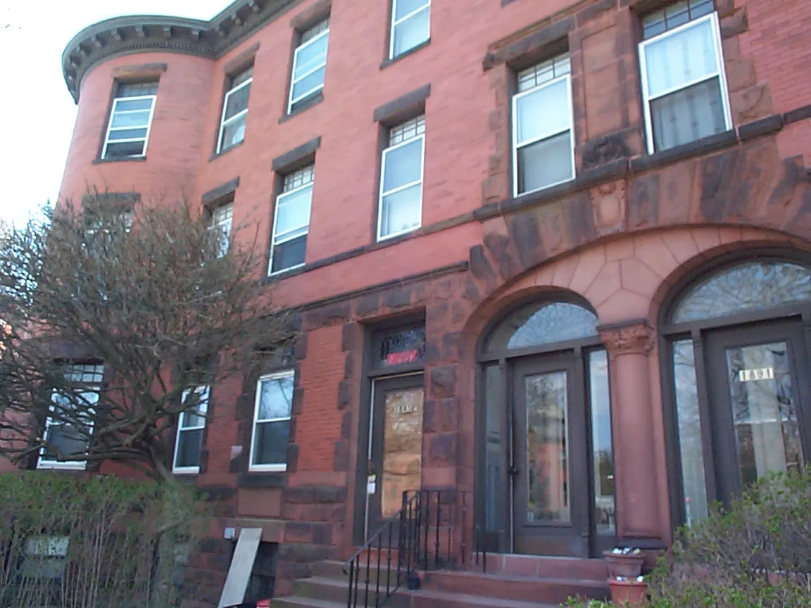 1887 Beacon St, Brookline