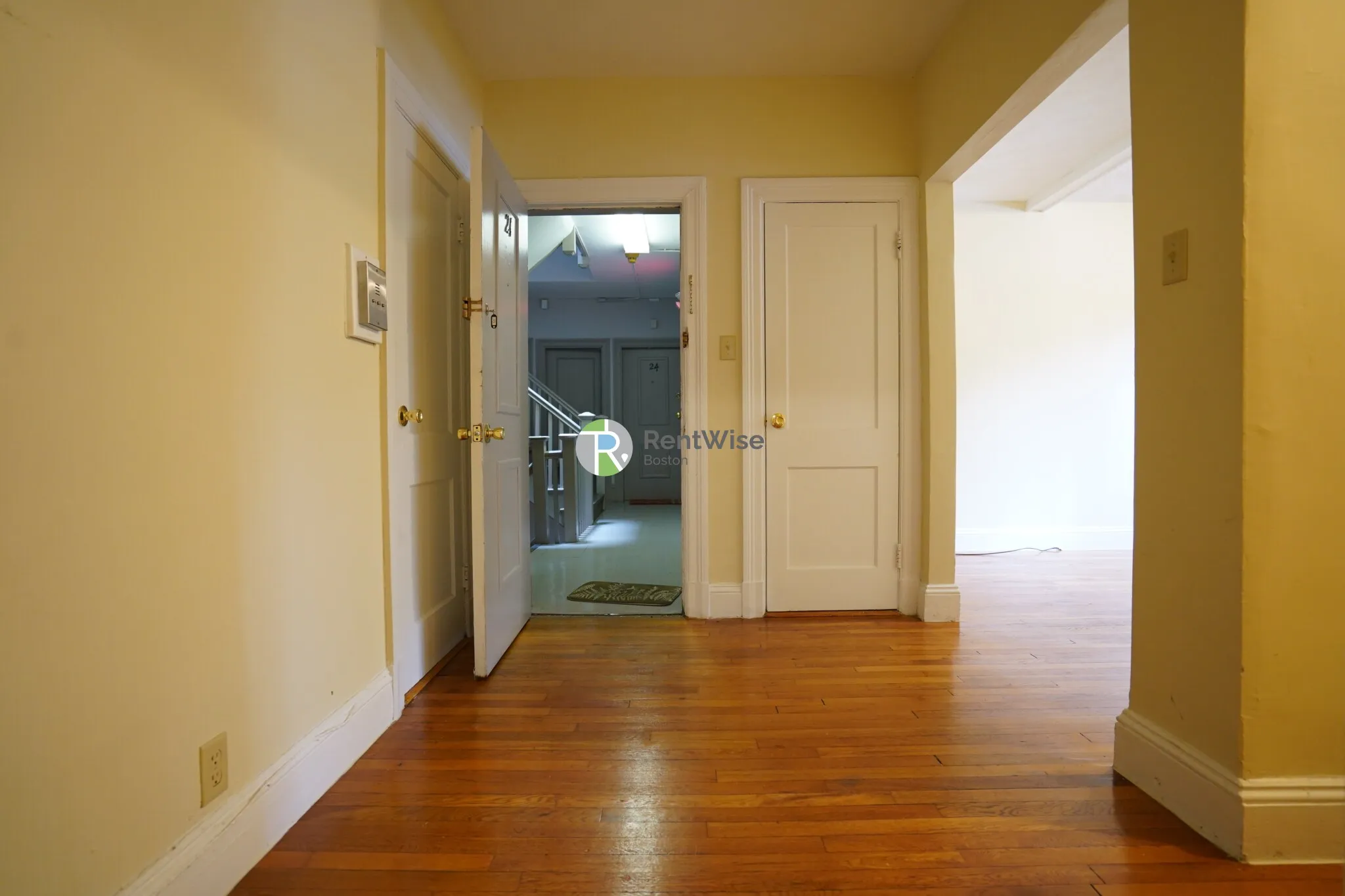 41 Chestnut Hill Ave, Brighton