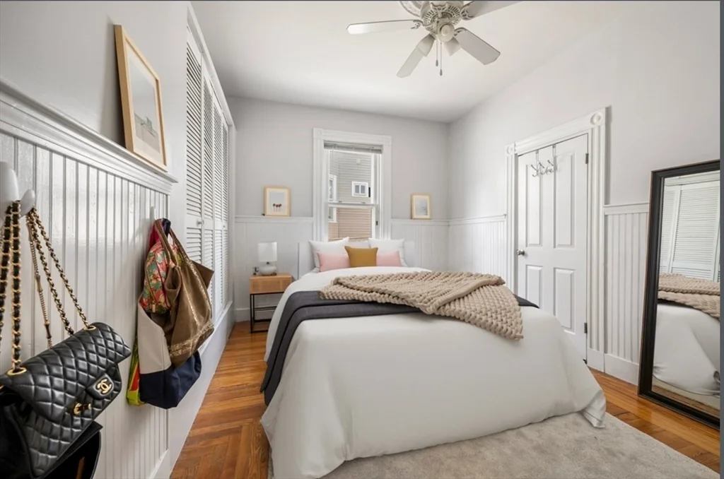 866 E 5th St, South Boston