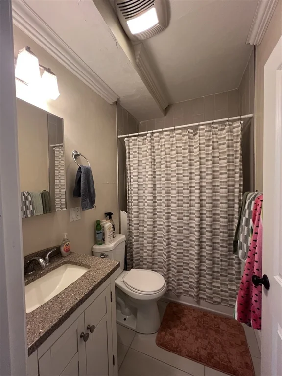 140 Marcella St, Mission Hill