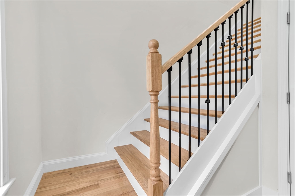 23 Pleasant St, Fitchburg