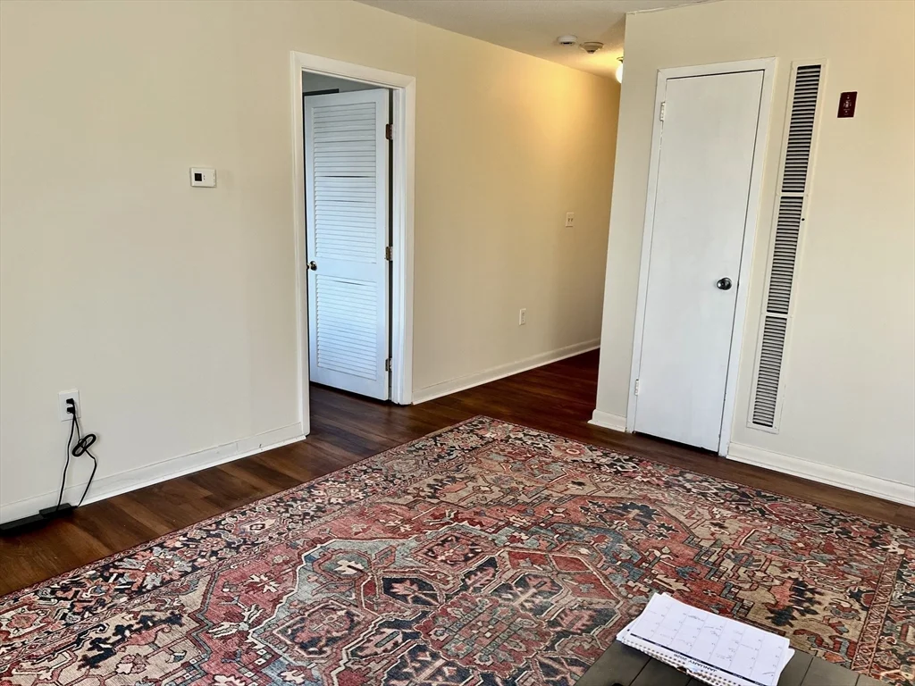 1006 Paradise Rd, Swampscott