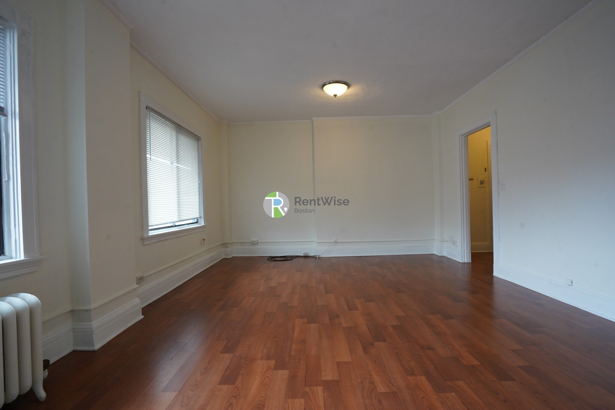 230 Walnut St, Newtonville