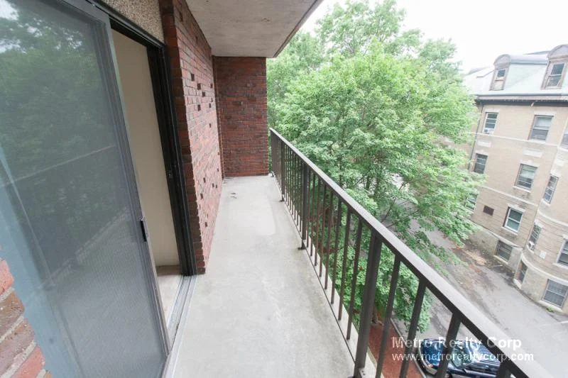 49 Marion St, Coolidge Corner