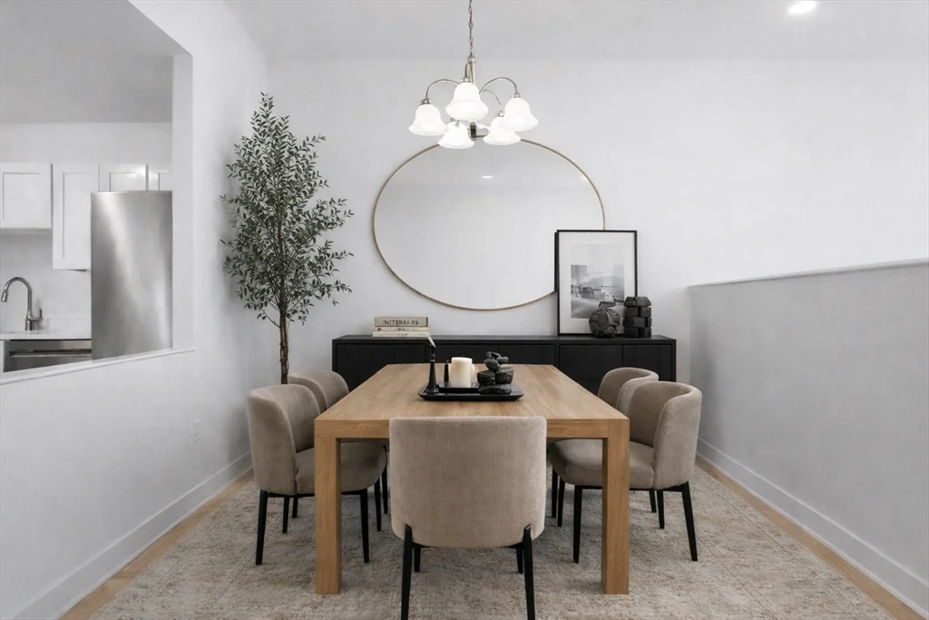 30 Monument Sq, Charlestown