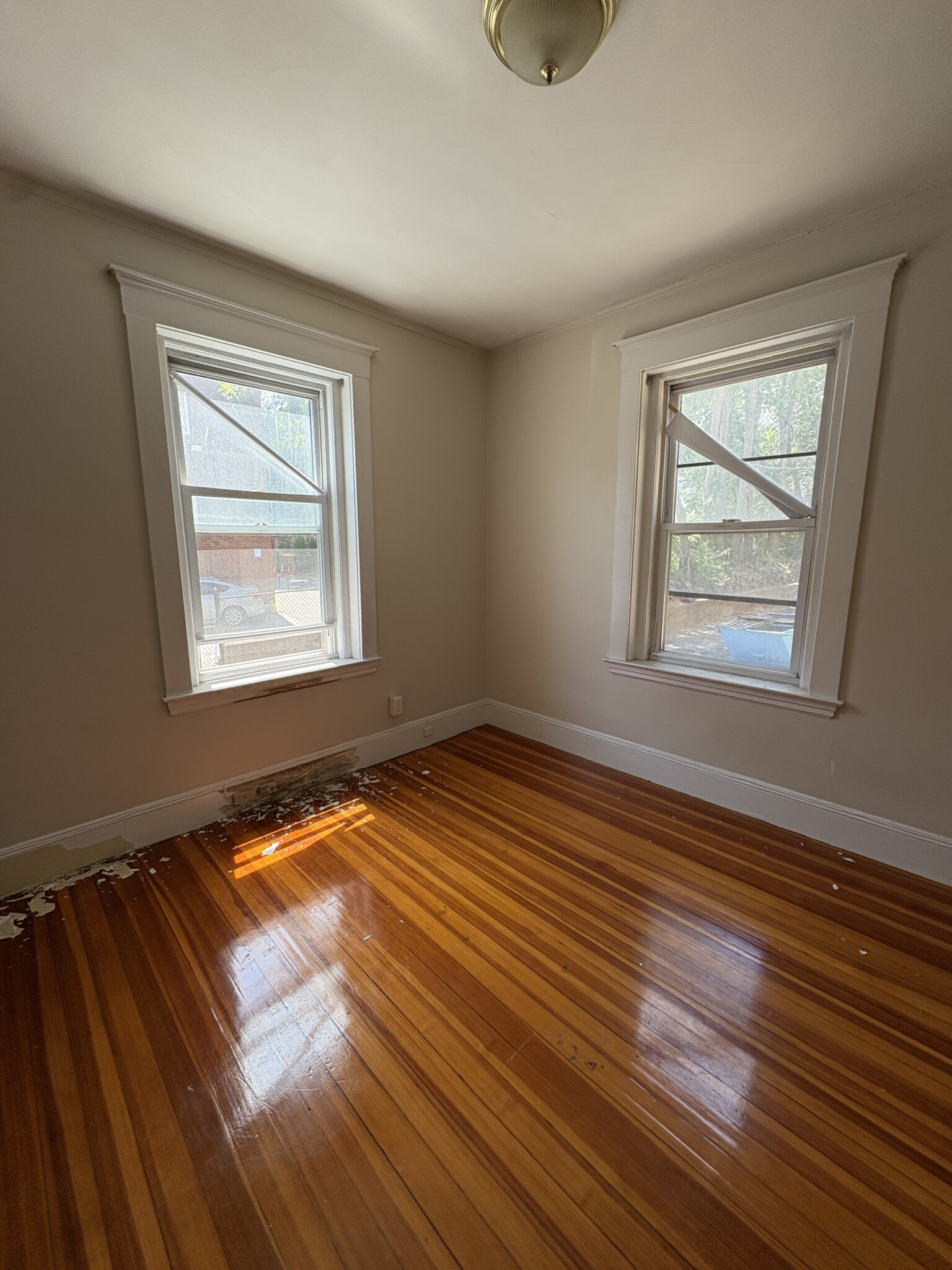 1368 Commonwealth Ave, Allston