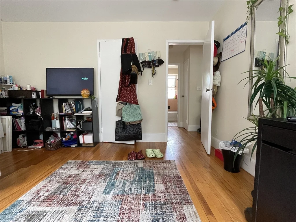 98 Morton St, Jamaica Plain
