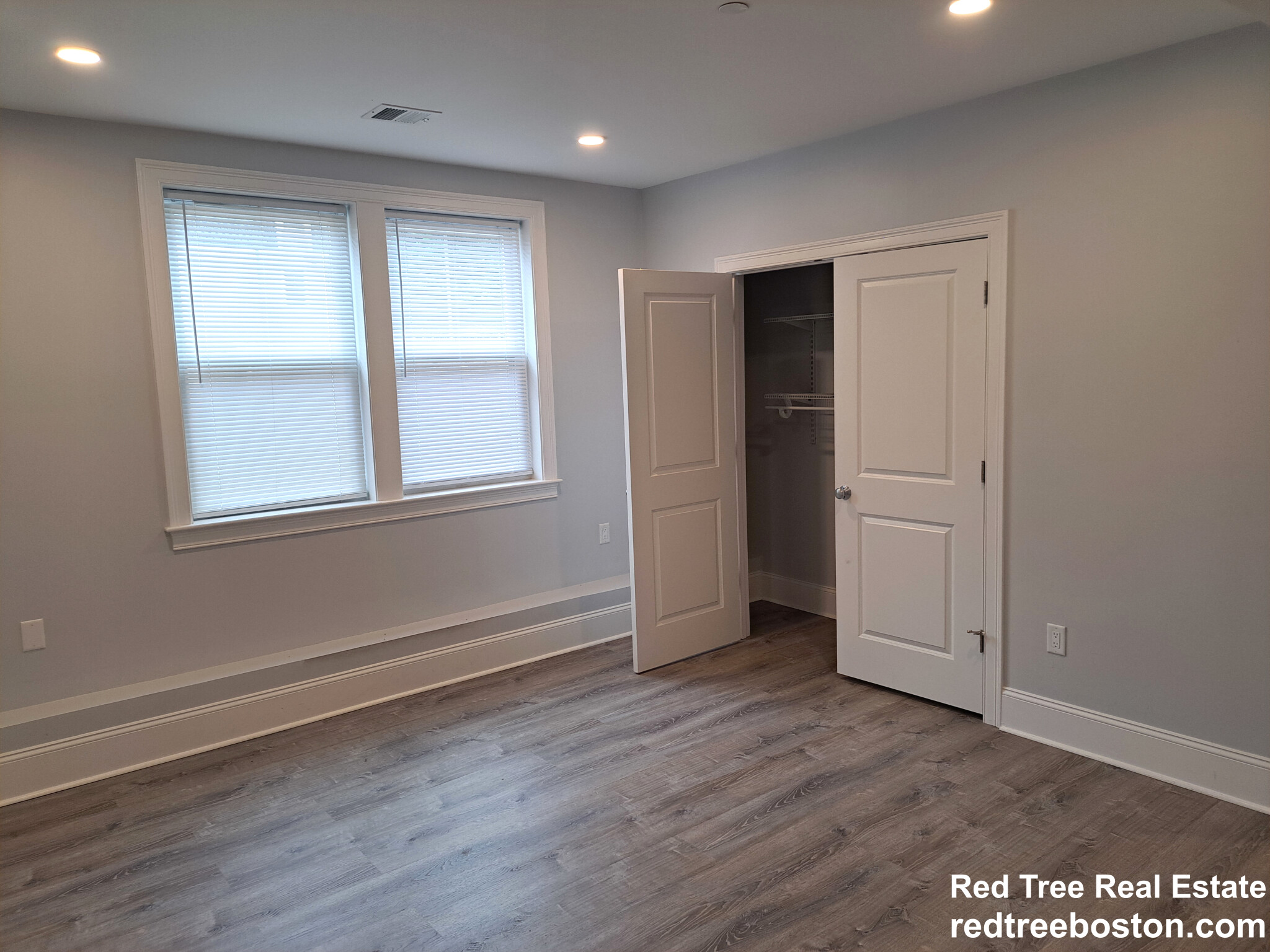 120 Kenrick St, Oak Square