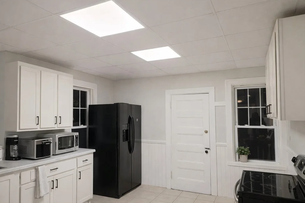 67 Hillside St ,, Mission Hill