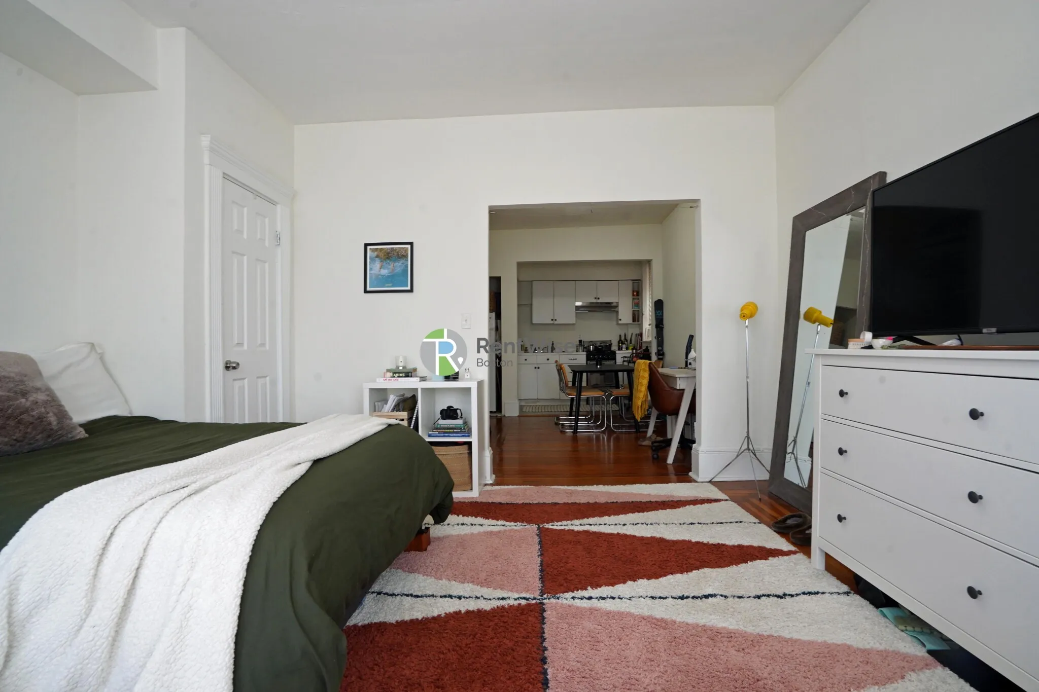 71 Brighton Ave, Allston