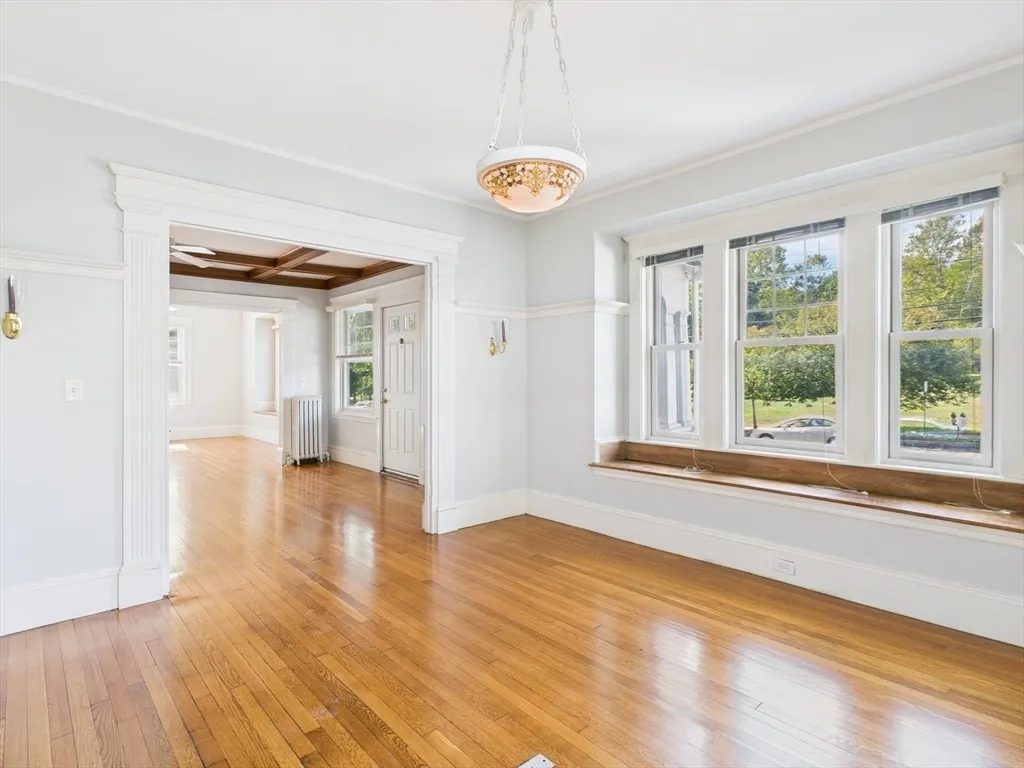 1120 Centre St, Newton Center