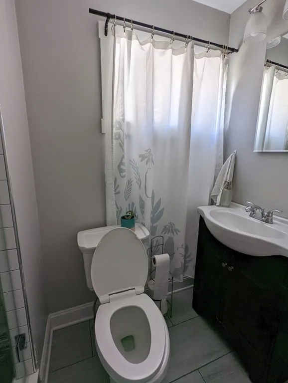 143 London St, East Boston