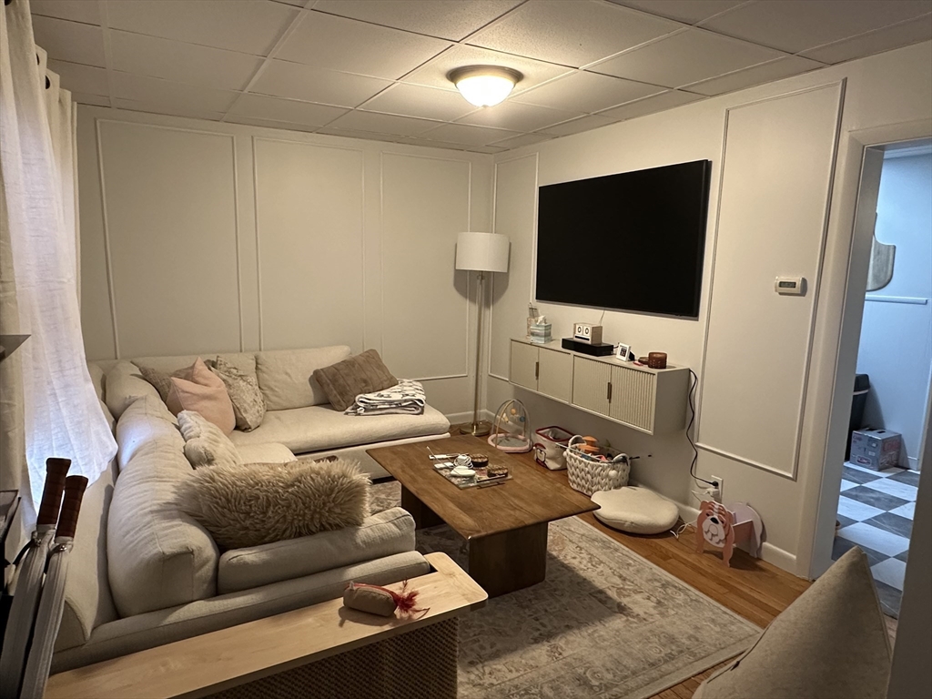 33-35 Dudley St, Brattle Station