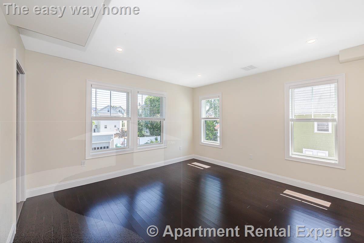 120 Jerome St, West Medford