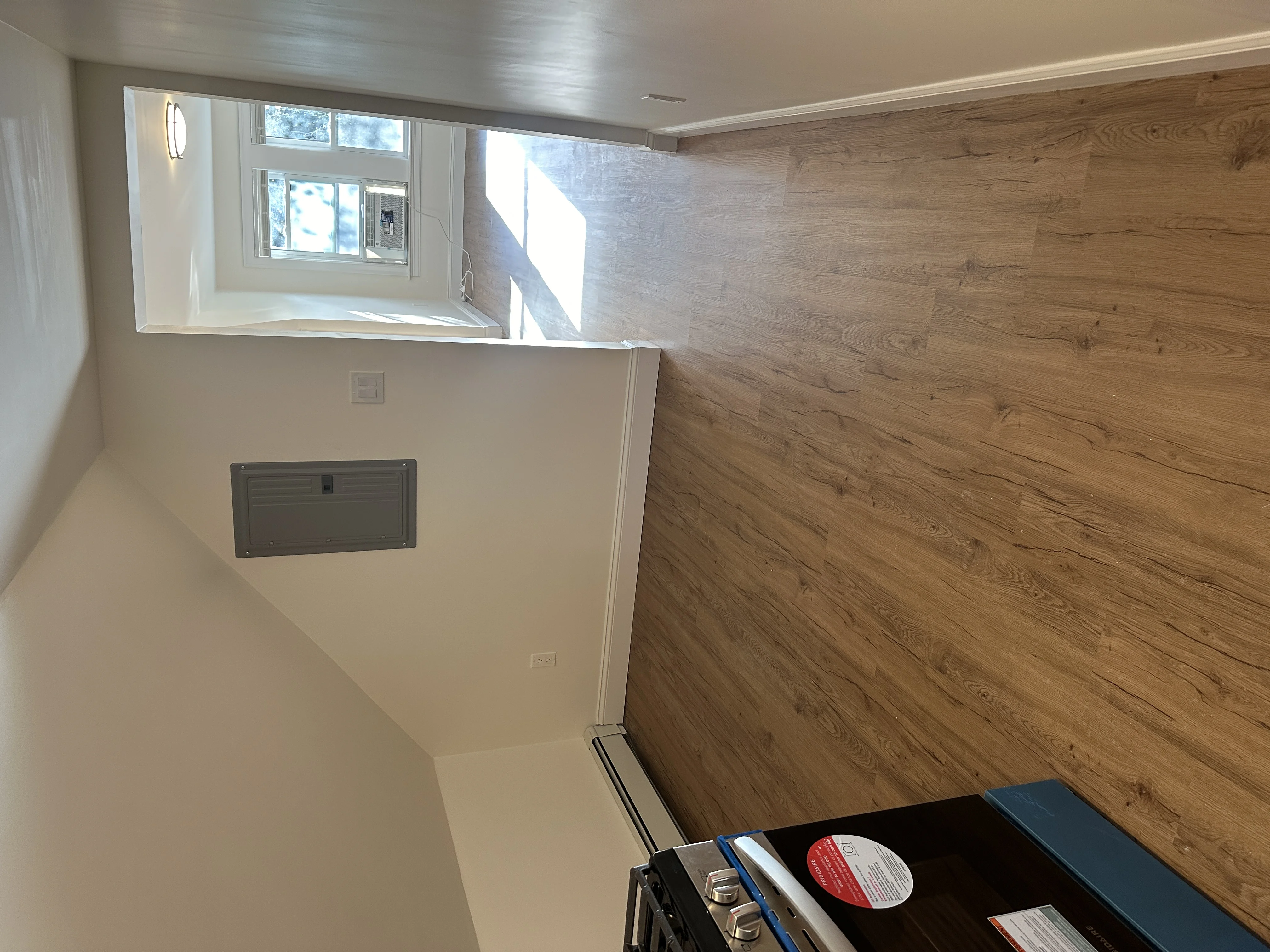 367 Concord Ave, Neighborhood Nine