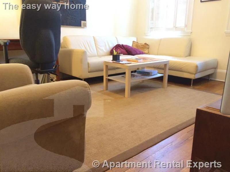 1616 Massachusetts Ave, Harvard Square