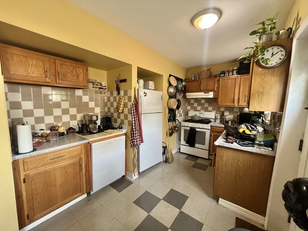 73 Oak St, Union Square