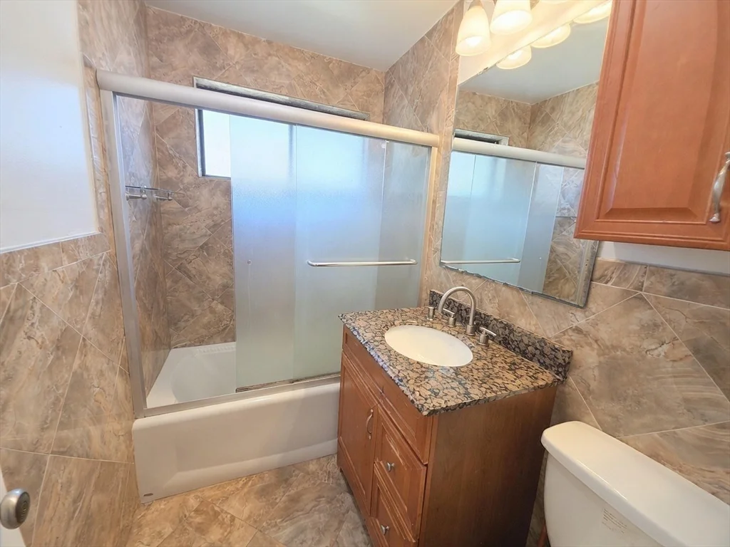 48 Shrewsbury Green Dr, Shrewsbury