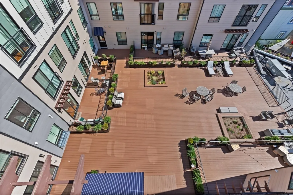 87 Medford St, Tufts University