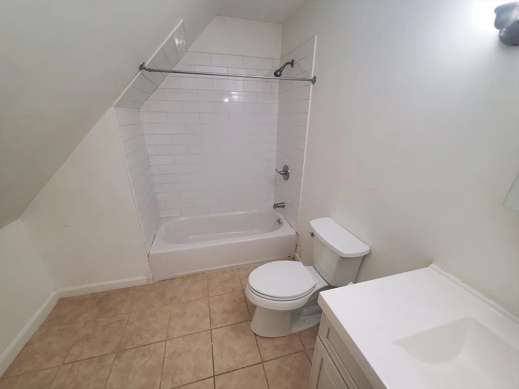 112 Front St, Weymouth Landing