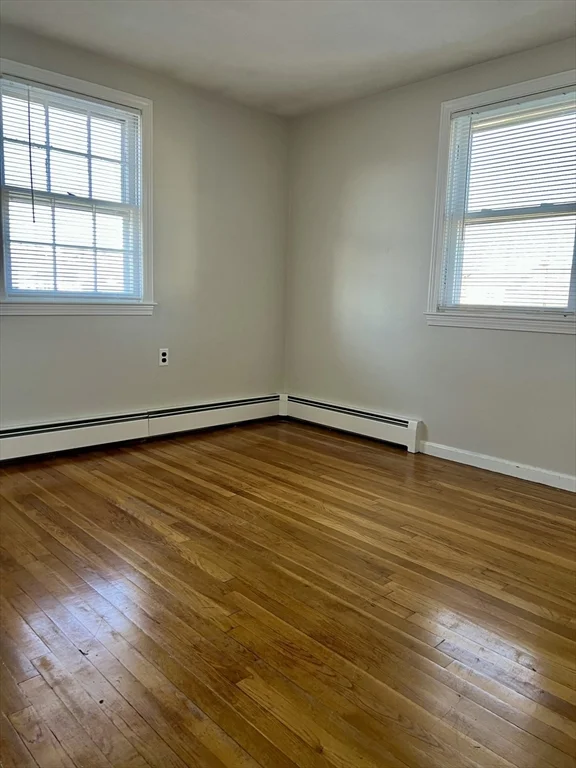 21 Harlow, Saugus
