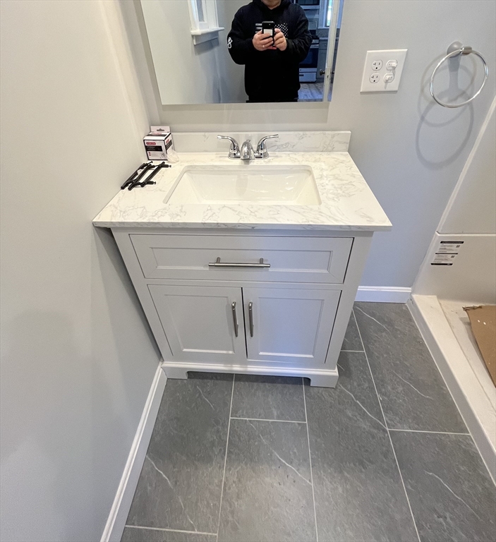 108 Bristol Rd, Medford