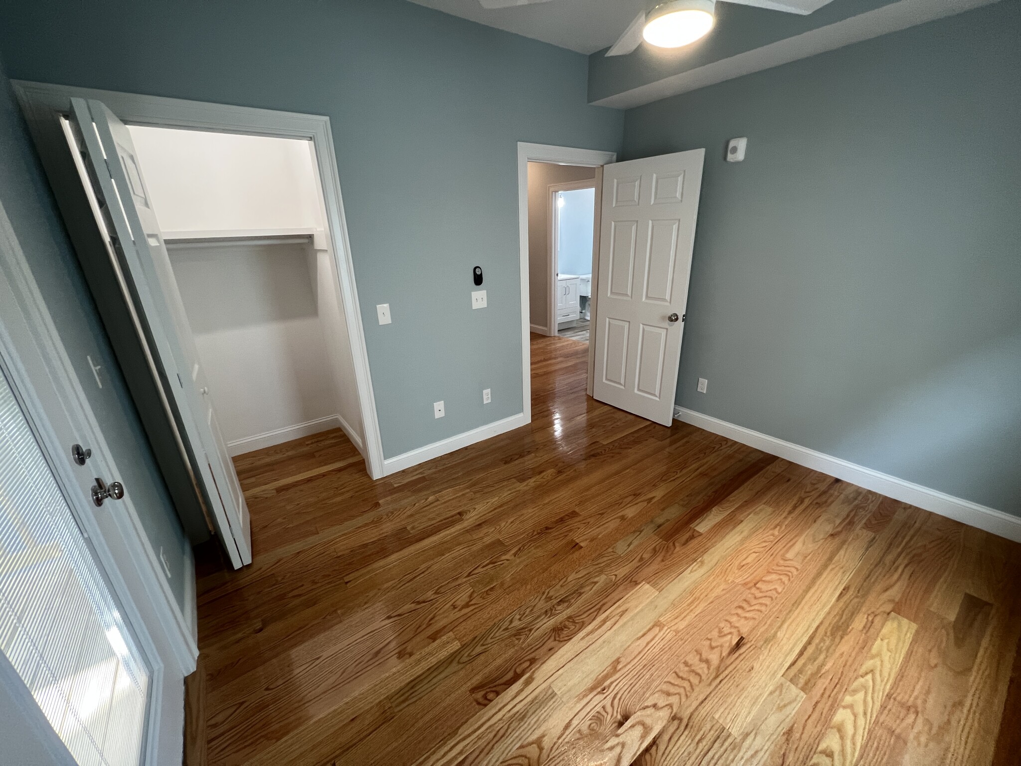 126 Cross St, East Somerville