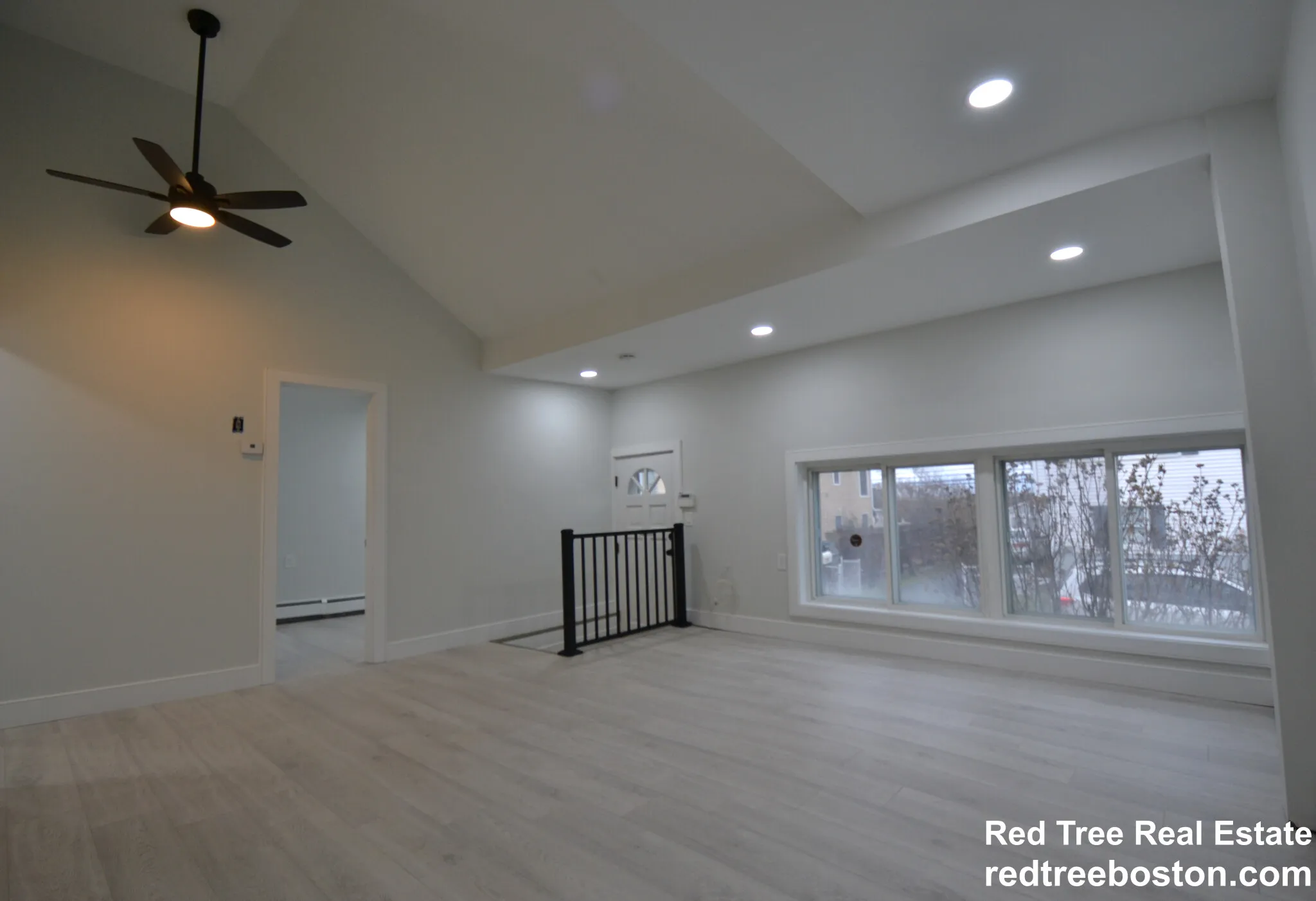 15 Avalon St, Revere