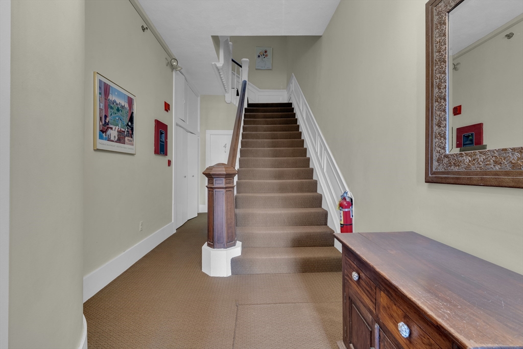 389 Beacon St, Back Bay