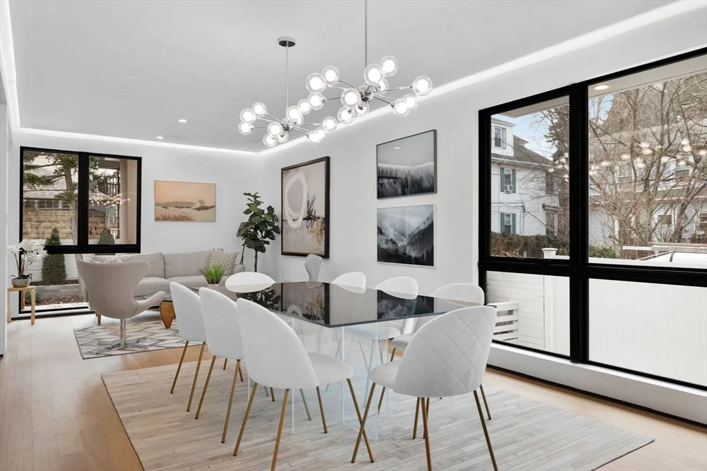 80 Alpine St, West Cambridge