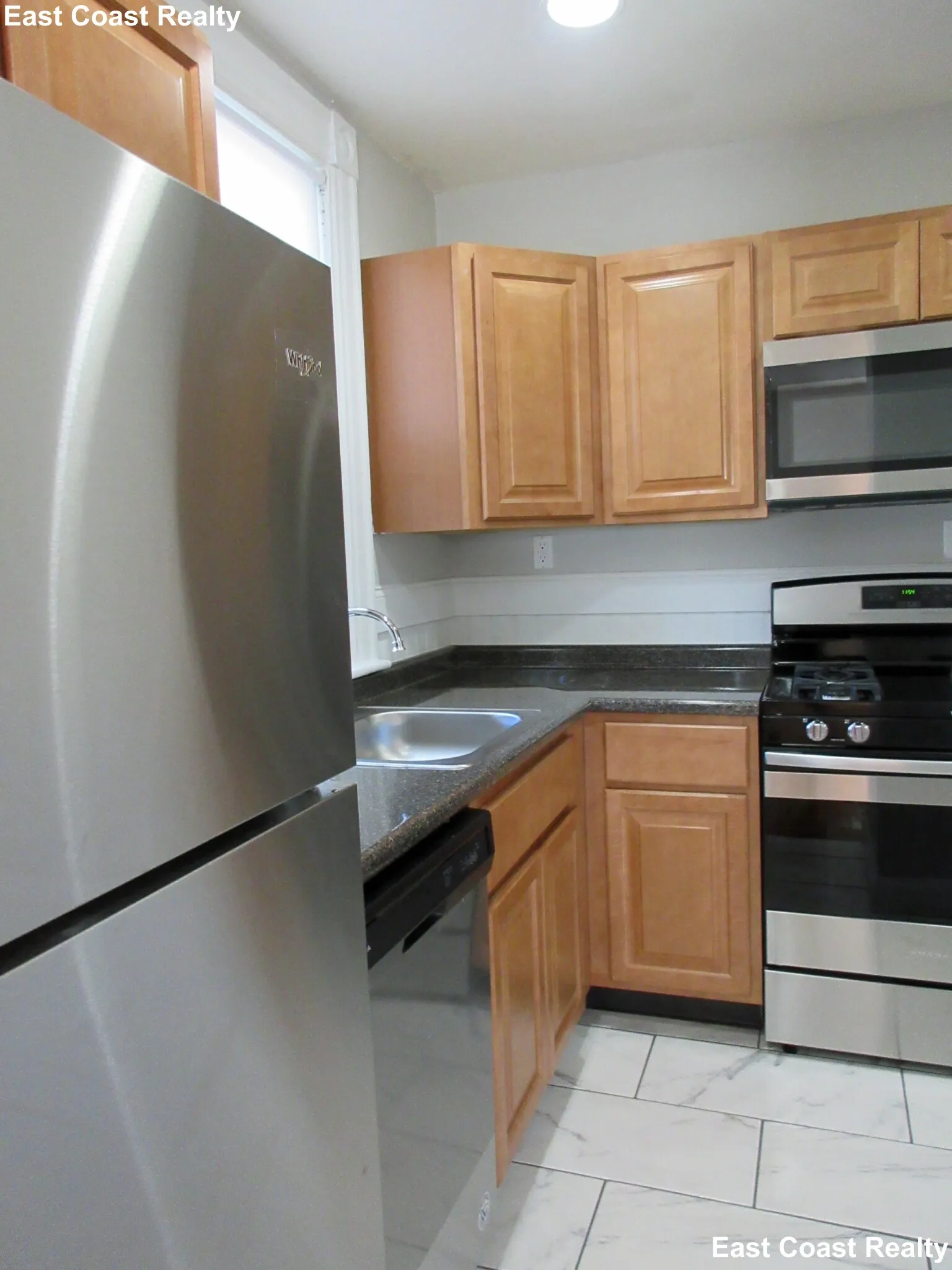 19 Braemore Rd, Brighton