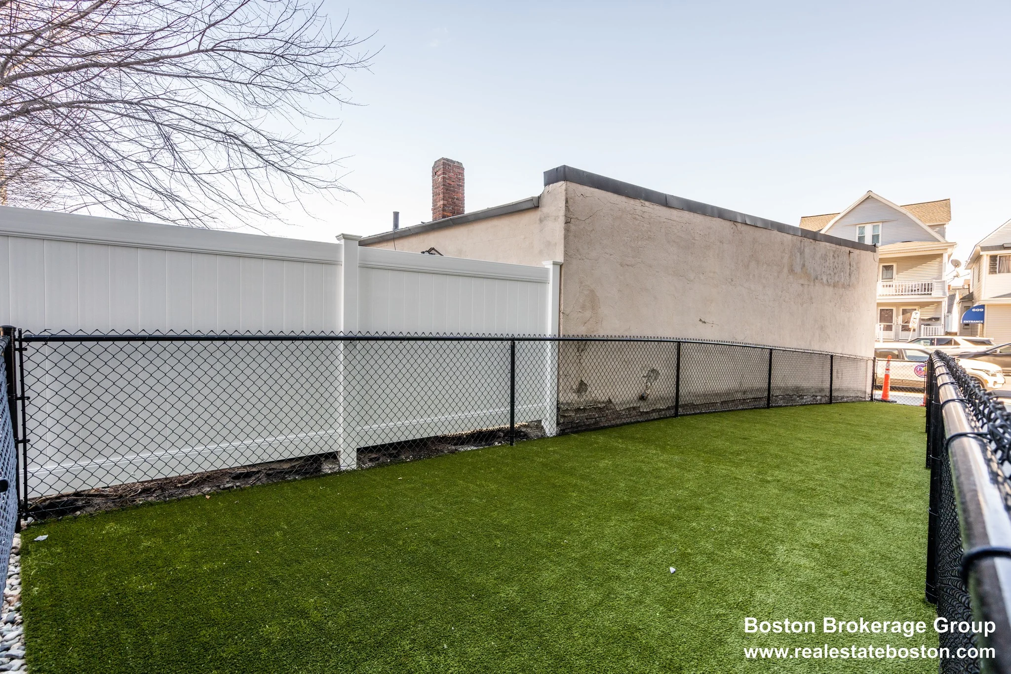 600 Broadway, Everett