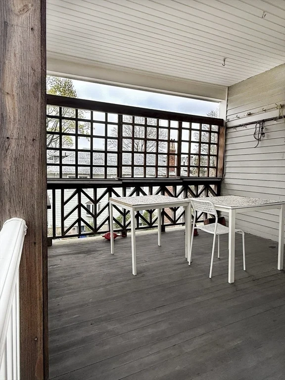 70 Perry St, Coolidge Corner