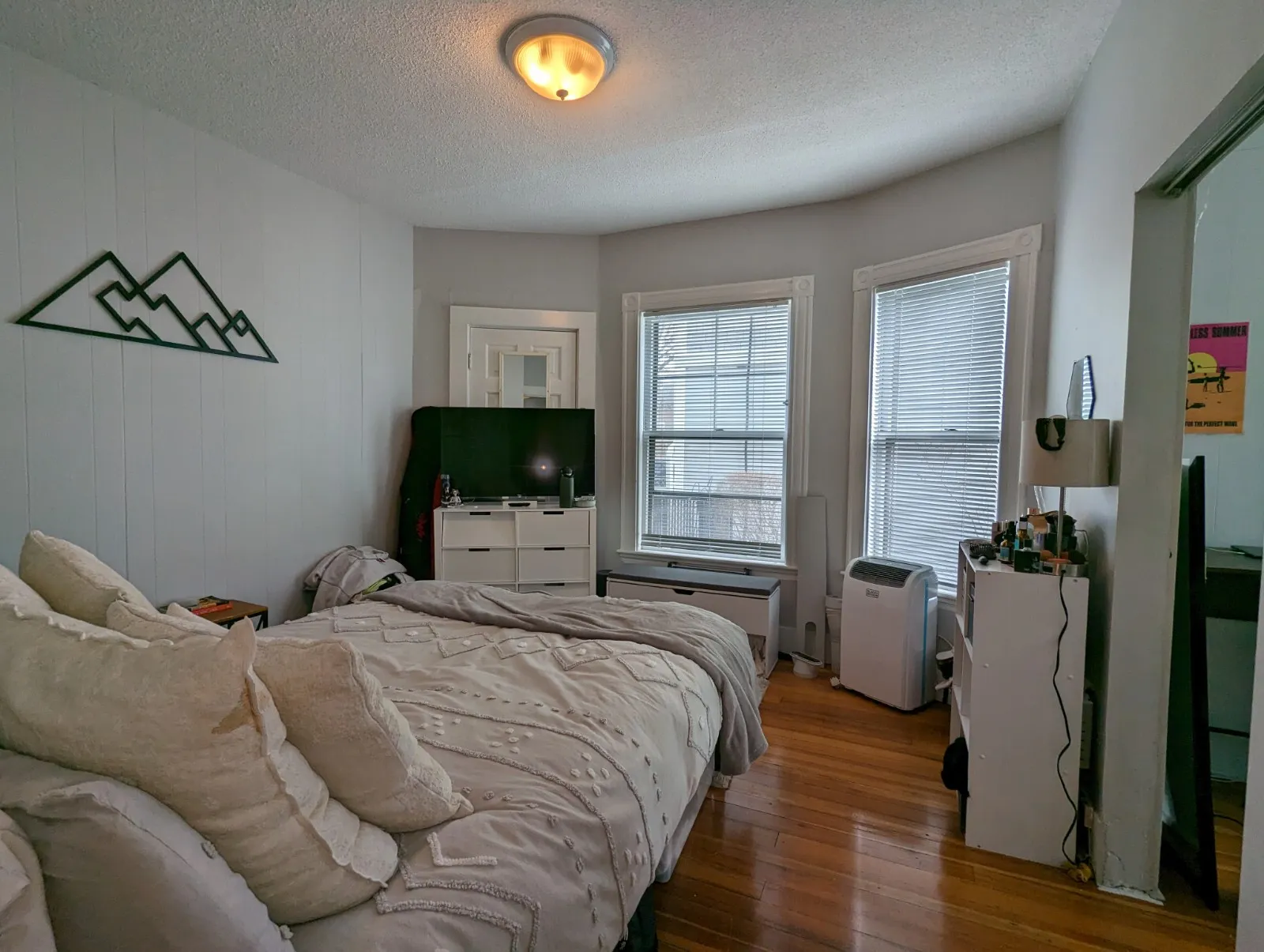 69 Raymond Ave, Teele Square