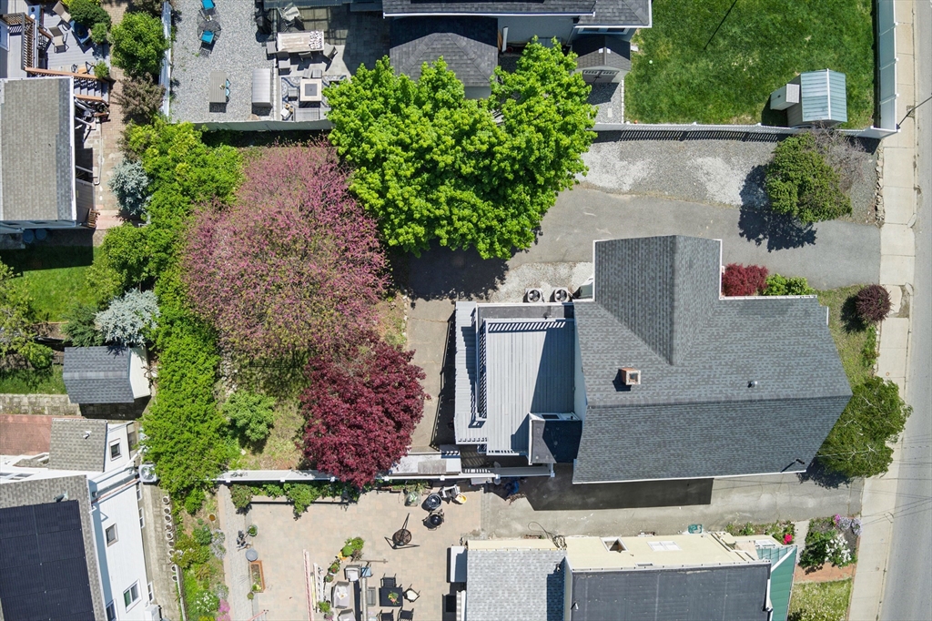 80 Shirley St, Winthrop